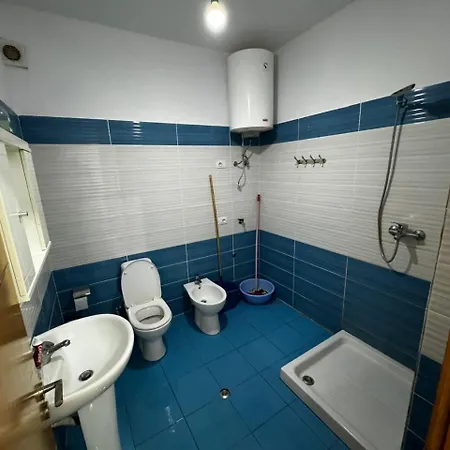 Shengjin Apartment